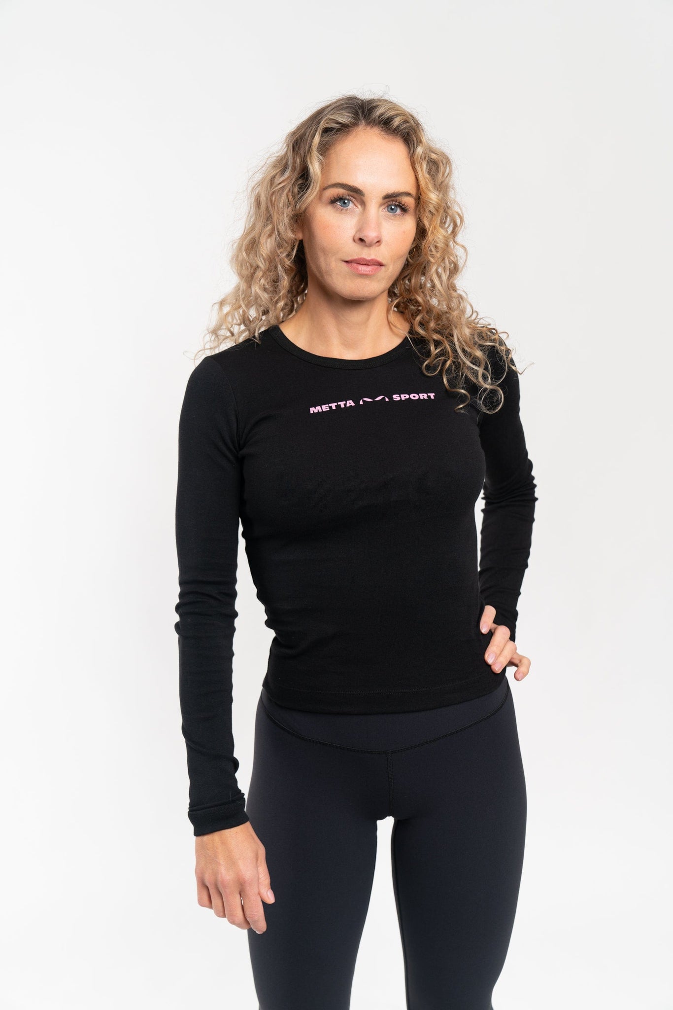 Metta Lifestyle Bolur Bleika Slaufan Síðermabolur