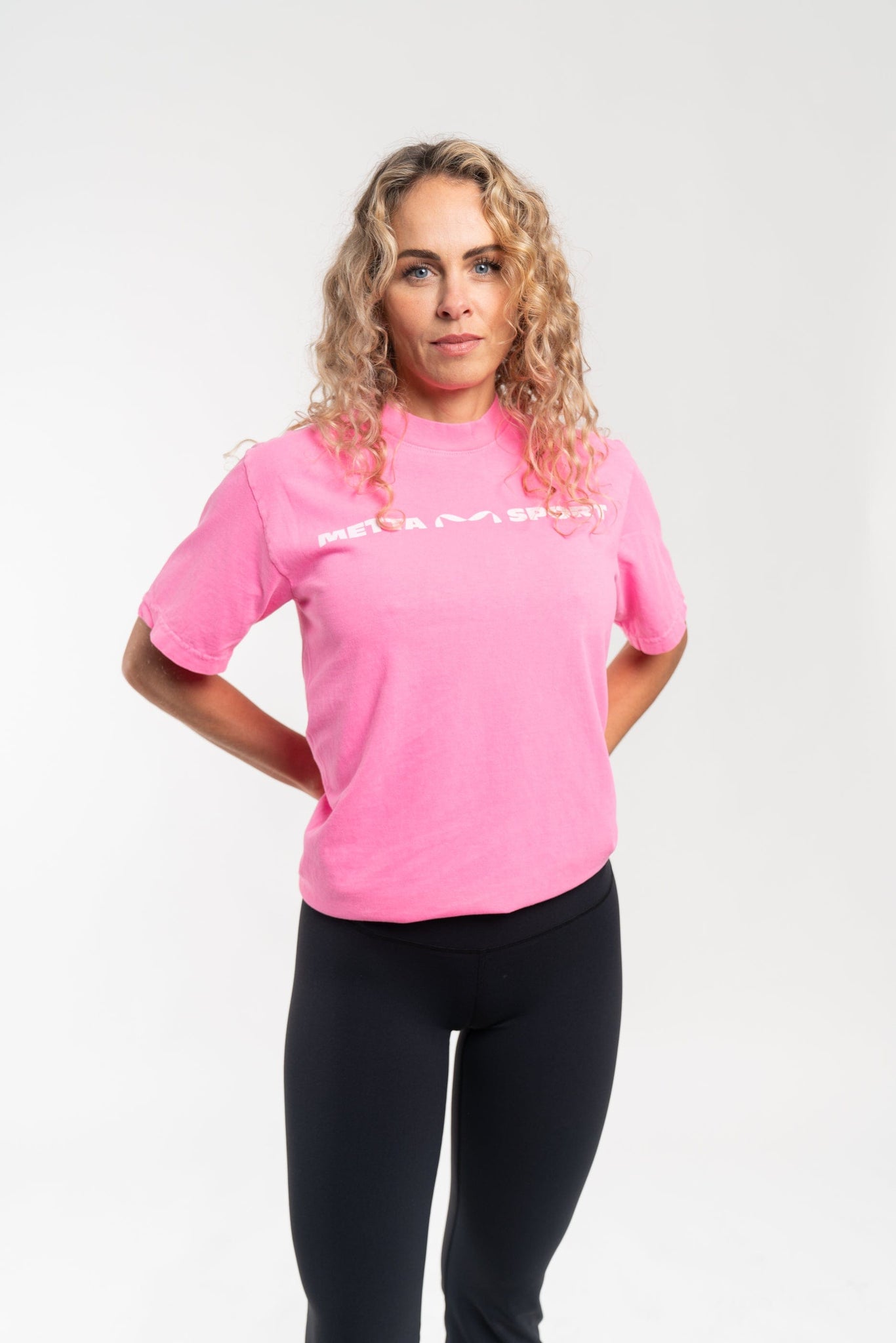 Metta Lifestyle Bolur Bleika Slaufan Stuttermabolur