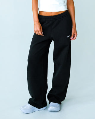 Metta Core Straight Leg Sweatpants