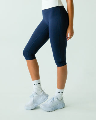 Metta Sculpt Capri Leggings